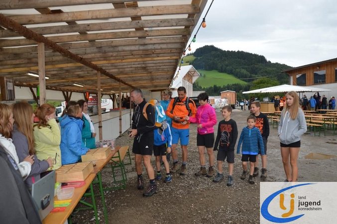 36. Wandertag Konradsheim im Hause "Aussermeierhof"